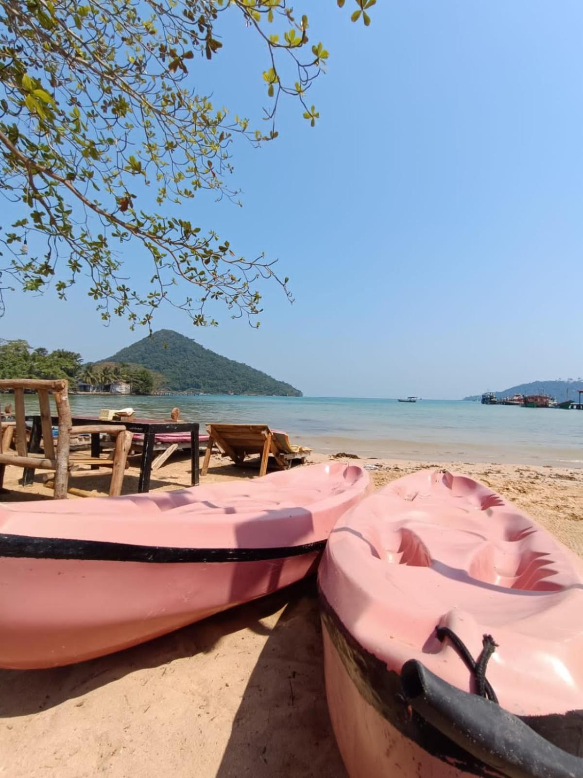 Golden Snake Guesthouse Beach Koh Rong Sanloem Zewnętrze zdjęcie